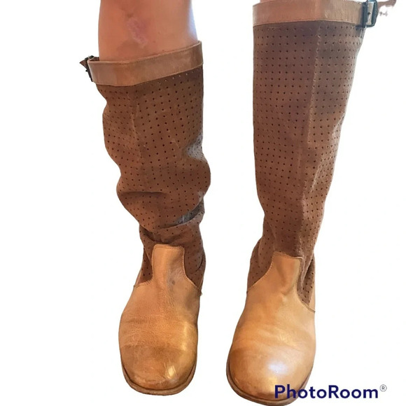 Frye perforated boots suede calf tan riding boots 9.5 - Picture 2 of 6